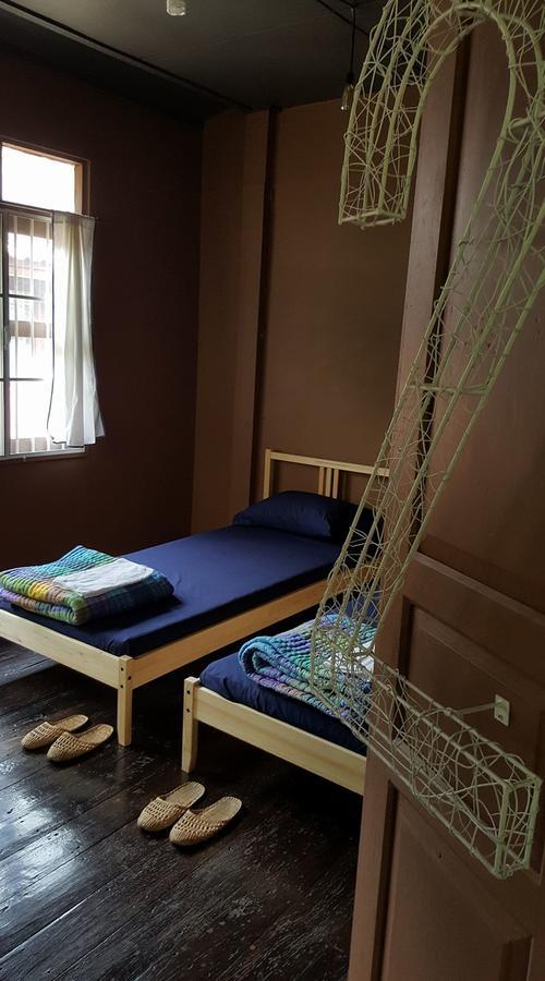 Pickbaan Hostel Lamphun Bagian luar foto